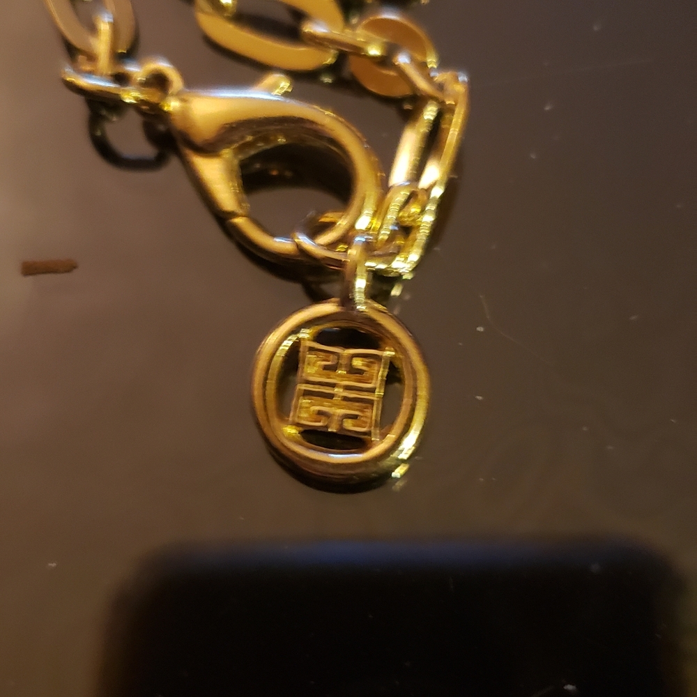 Givenchy logo charm 20"  Necklace
